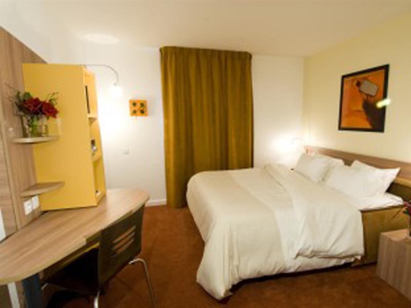 Canal Suites By Popinns Pantin Room photo