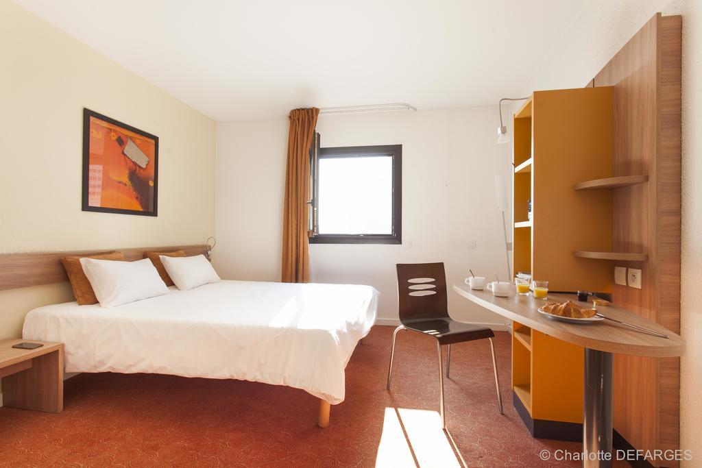 Canal Suites By Popinns Pantin Exterior photo